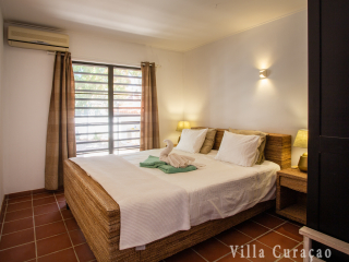Thumbnail of: Villa Milflores